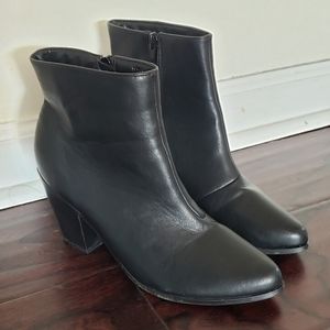 Chase & Chloe Boots